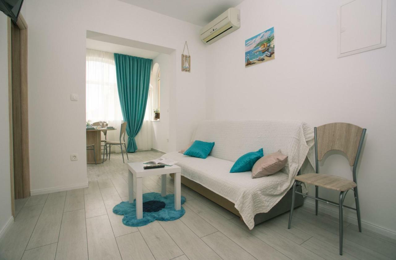Apartments Kampanel Каштела Экстерьер фото