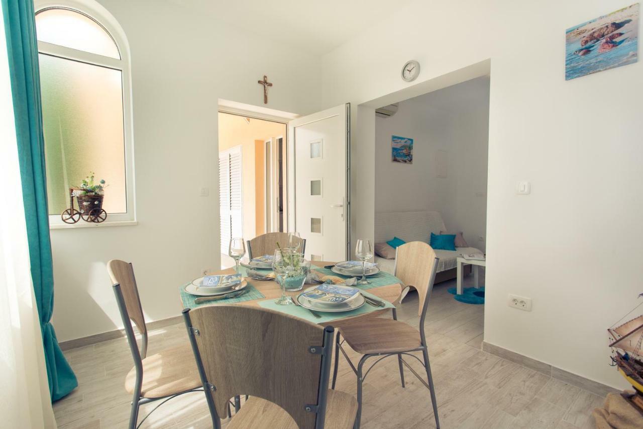 Apartments Kampanel Каштела Экстерьер фото