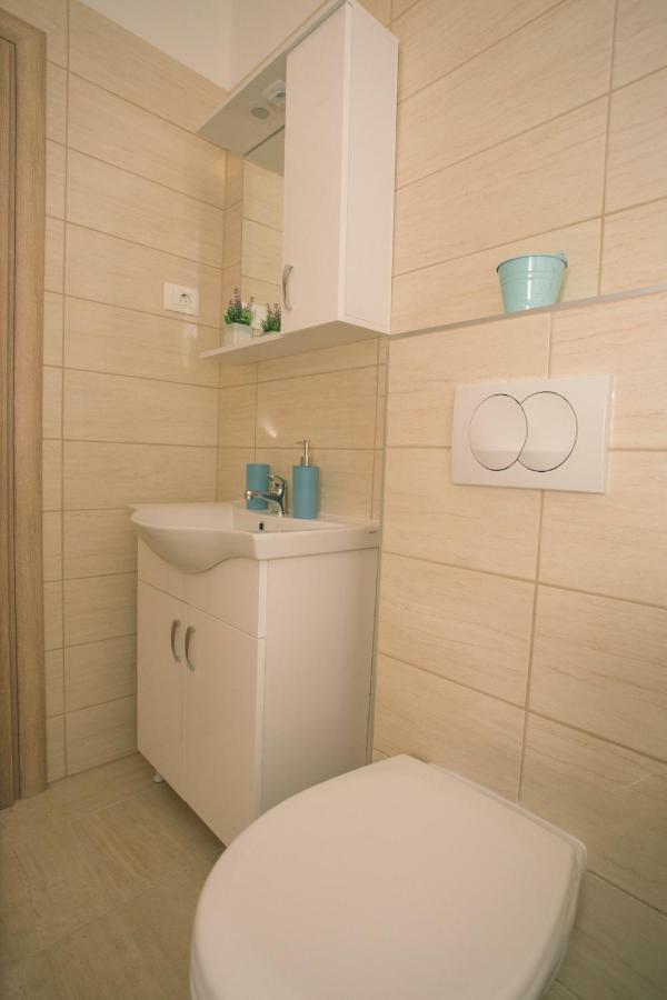 Apartments Kampanel Каштела Экстерьер фото