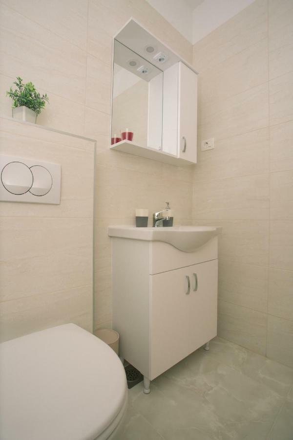 Apartments Kampanel Каштела Экстерьер фото